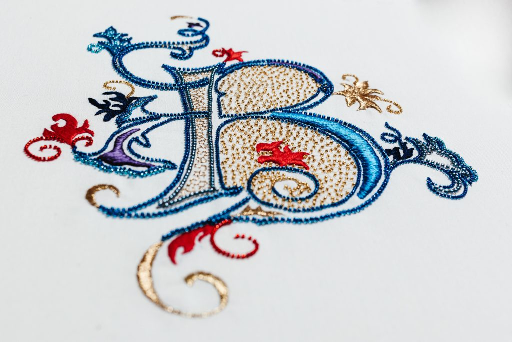 Affiche de l'événement La broderie d'Art par Soirêve