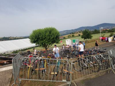 Affiche de l'événement Vide grenier et dépôt-vente vélos
