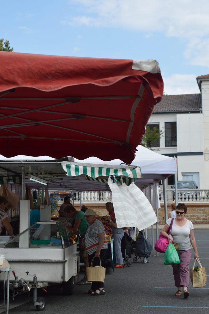 Marché de Saint-Didier-au-Mont-d’Or – Place Louis Pradel - marche recurrent