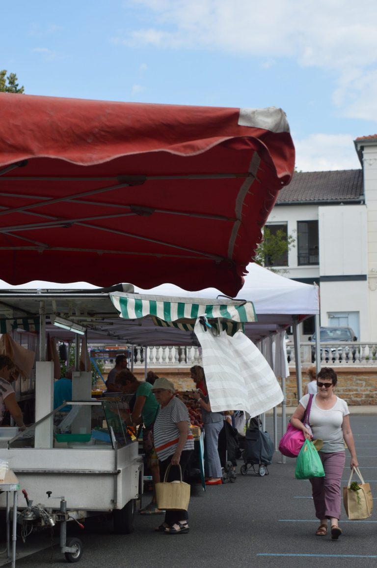 Marché de Saint-Didier-au-Mont-d’Or – Place Louis Pradel - marche recurrent